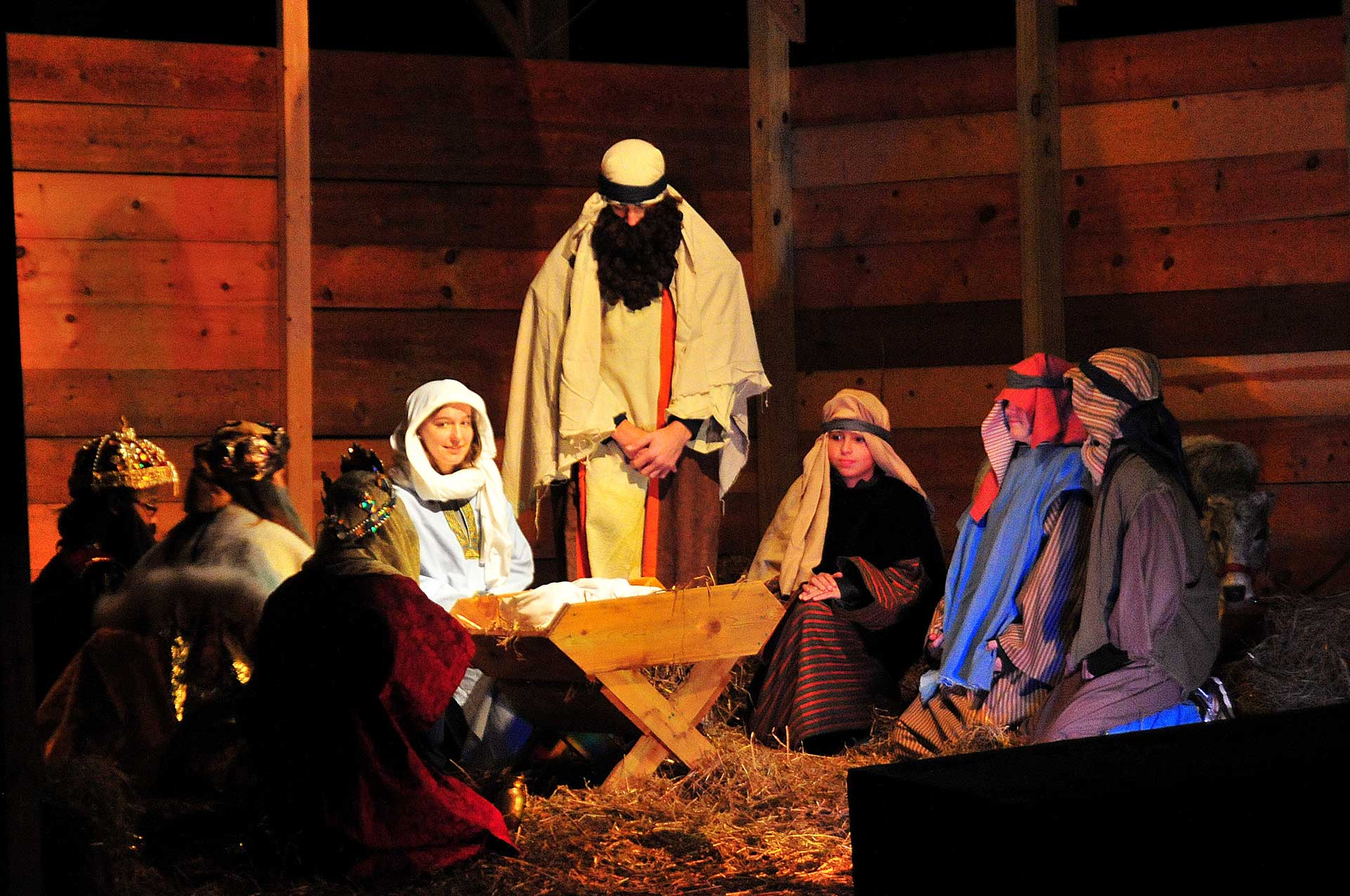 Living Nativity tradition continues at Mountain Brook Baptist Church