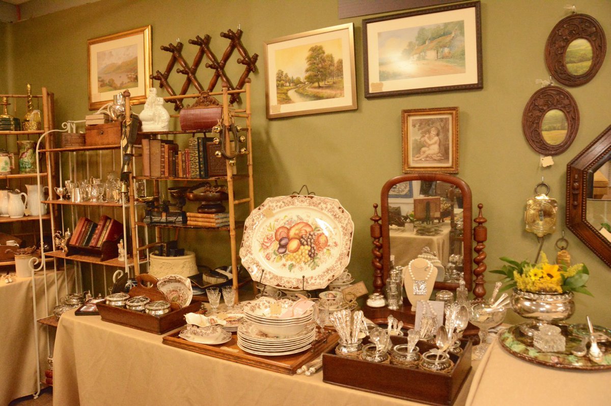 Antiques in the Garden brings antique enthusiasts