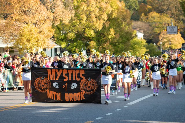 crestline halloween parade 2020 Parade Villagelivingonline Com crestline halloween parade 2020