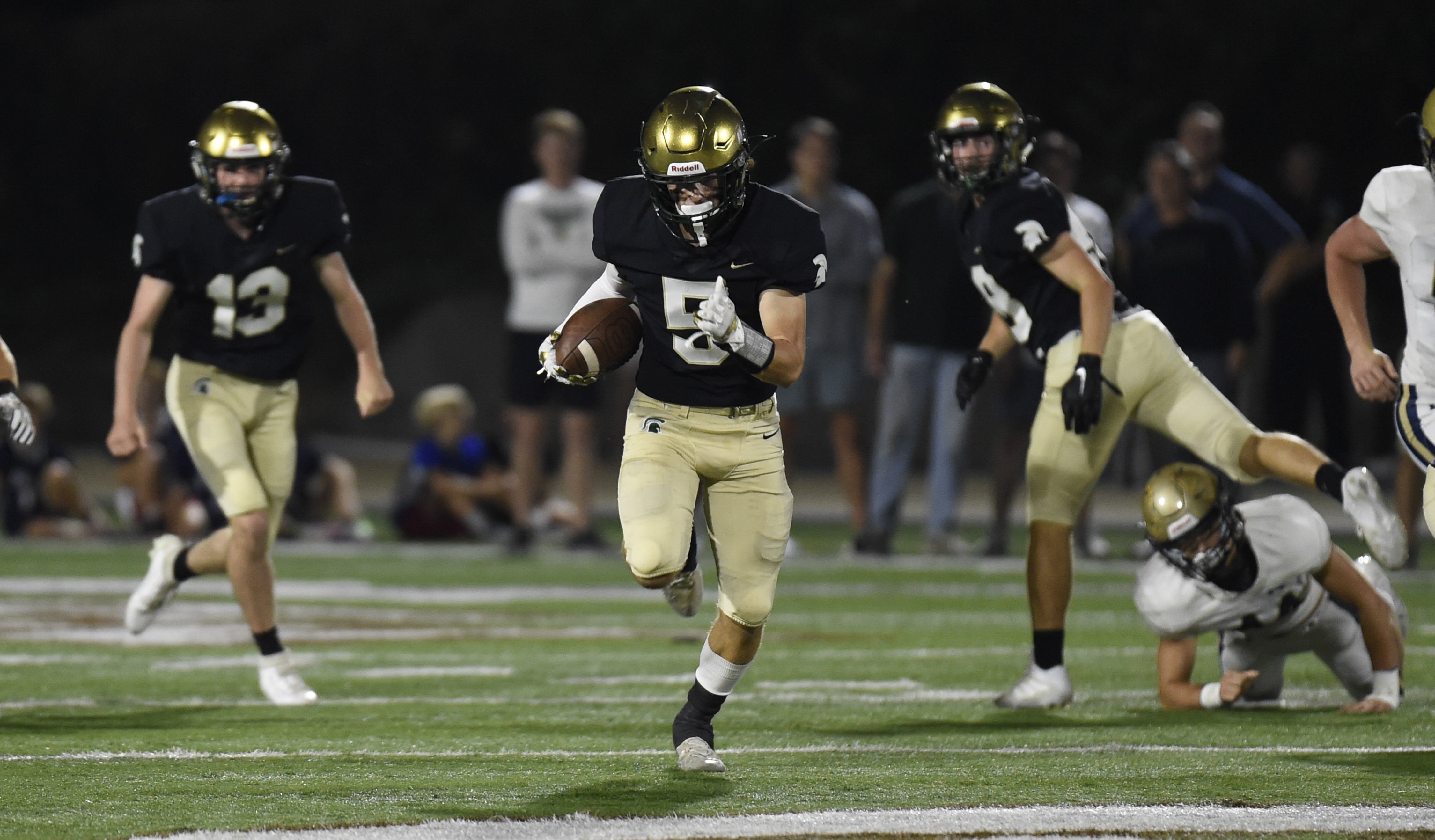 Week 6 Football Primer: Bucs head to Oak Mountain 