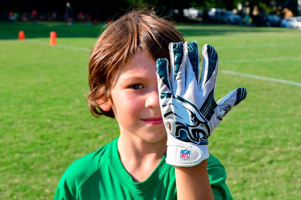 VL-COMM-Faces-MB-2nd-grade-flag-football_4.jpg