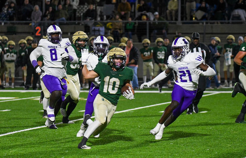 241115_Mountain brook vs Parker_FB_-53.jpg