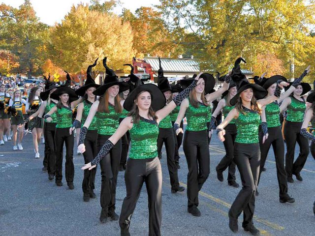 crestline halloween parade 2020 Parade Villagelivingonline Com crestline halloween parade 2020